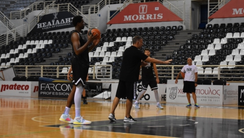 ΠΑΟΚ: Θλάση ο Χέρντον