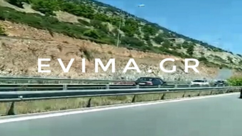 Αυτοκίνητο πήγαινε ανάποδα για 13 χιλιόμετρα στον Περιφερειακό Χαλκίδας – Σχηματαρίου (vid)