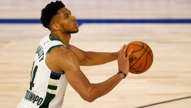 Αντετοκούνμπο: Το χειρότερο ποσοστό των playoffs σε βολές, την τελευταία τριετία!