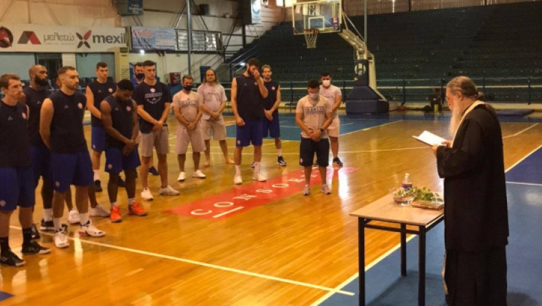 Αγιασμός στον Ηρακλή