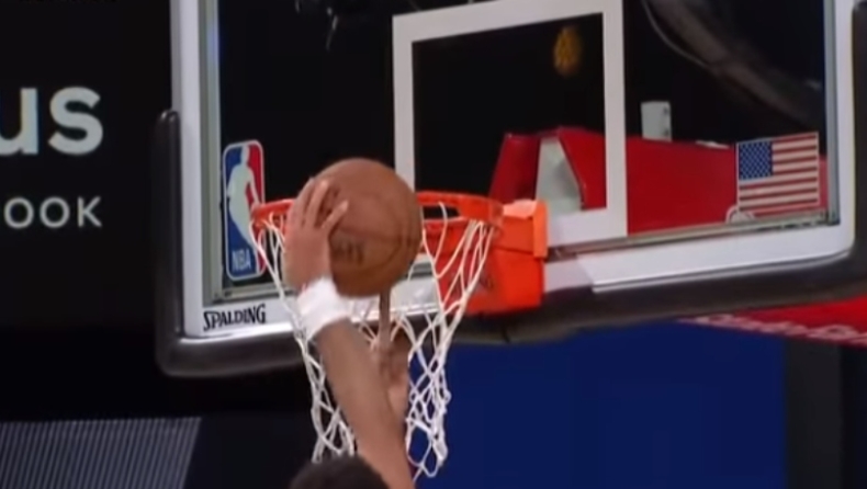 Φοβερός Λέοναρντ: Τάπωσε τον Μάρεϊ με το μεσαίο δάχτυλο! (vid)