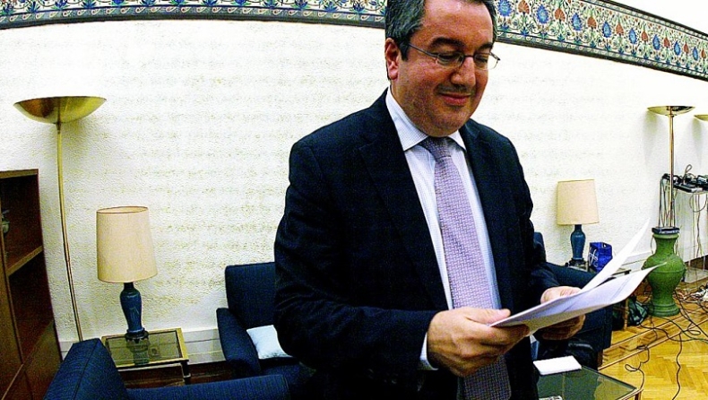 Μόσιαλος: Έτσι θα αποφύγουμε ένα νέο καθολικό lockdown