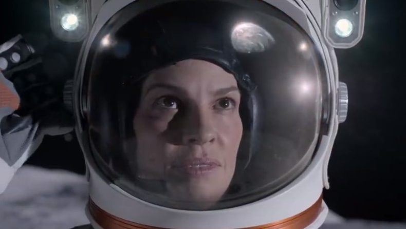 «Μετακομίζω στο διάστημα»: Τι προκάλεσε «ζήλια» στους χρήστες του Twitter βλέποντας το "Away" του Netflix (pics & vid)
