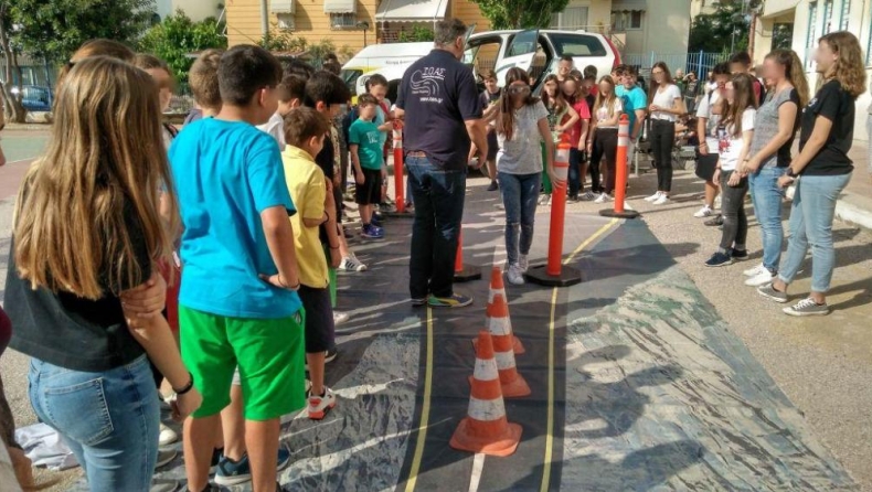 Χρυσές συμβουλές για την ασφαλή κυκλοφορία των παιδιών στους δρόμους