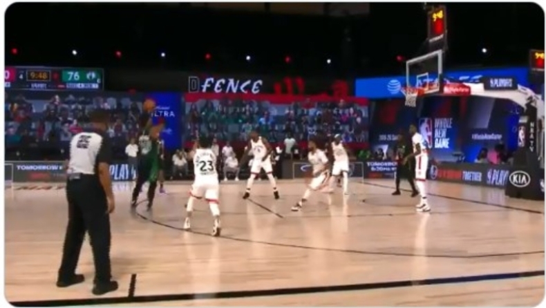 Σμαρτ: Τα 5 σερί τρίποντα που γύρισαν το ματς! (vid)