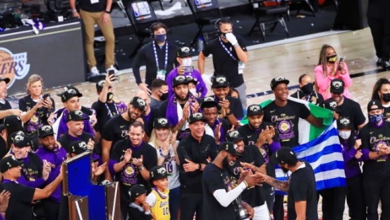 Λέικερς: Η απονομή του 17ου πρωταθλήματος (vid)