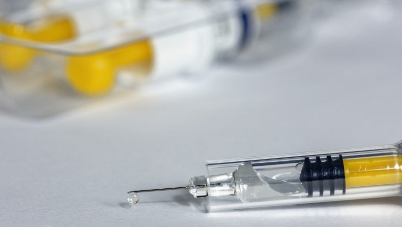 Κορονοϊός: Πέθανε εθελοντής που συμμετείχε στη δοκιμή του εμβολίου της AstraZeneca