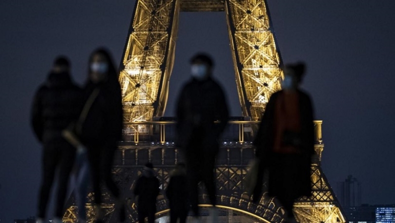 Τρομακτικά τα νούμερα στη Γαλλία: Ρεκόρ με 52.000 κρούσματα κορονοϊού σε μία ημέρα
