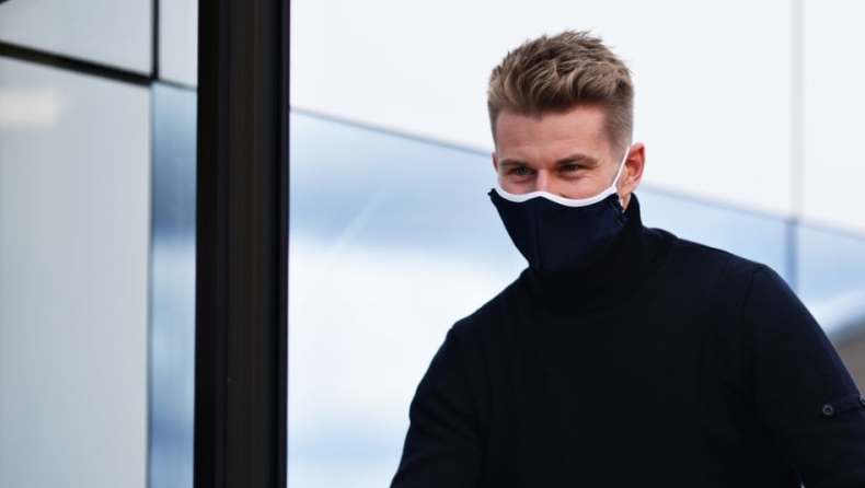 O Xoύλκενμπεργκ πήγε για σχολιαστής του αγώνα και κατέληξε οδηγός!