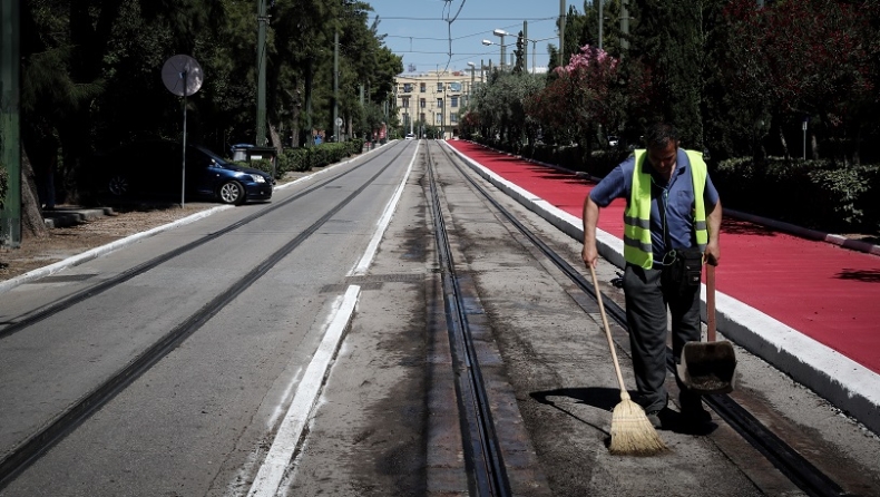 Μεγάλος Περίπατος: «Ξηλώνεται» ο ποδηλατόδρομος στη Βασιλίσσης Όλγας, ξεκινούν τα δοκιμαστικά δρομολόγια του Τραμ