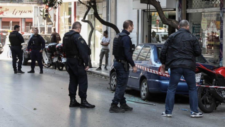 Βίντεο-ντοκουμέντο από τους πυροβολισμούς στο κέντρο της Αθήνας (vid)