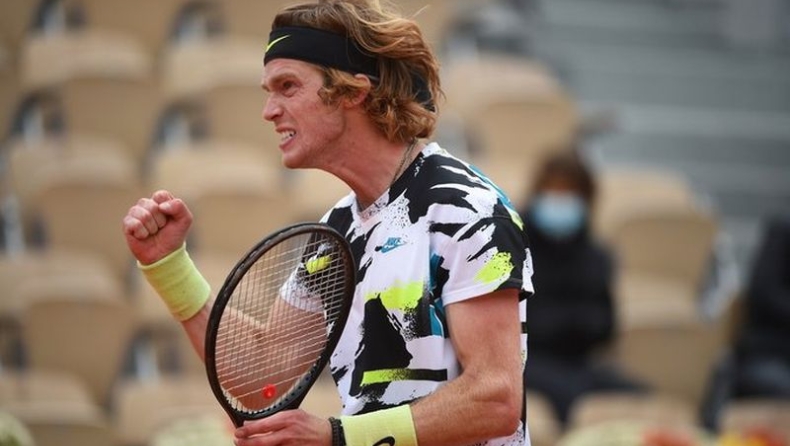 St. Petersburg Open: Στα ημιτελικά Ρούμπλεφ και Σαποβάλοφ (vids)