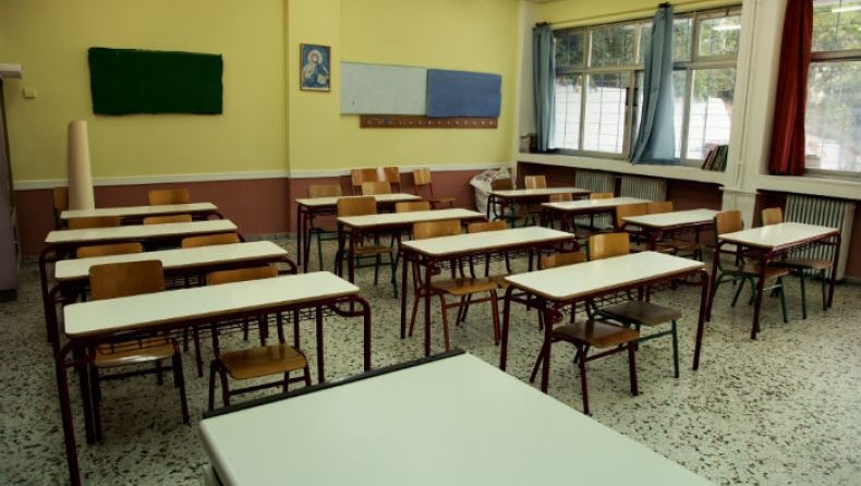 13 μαθητές στα Χανιά κινδυνεύουν να χάσουν την σχολική χρονιά επειδή οι γονείς τους δεν θέλουν να φορούν μάσκα