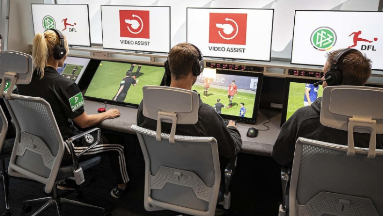 Bundesliga: Θα εξηγούν άμεσα τις αποφάσεις του VAR μέσω του Twitter!