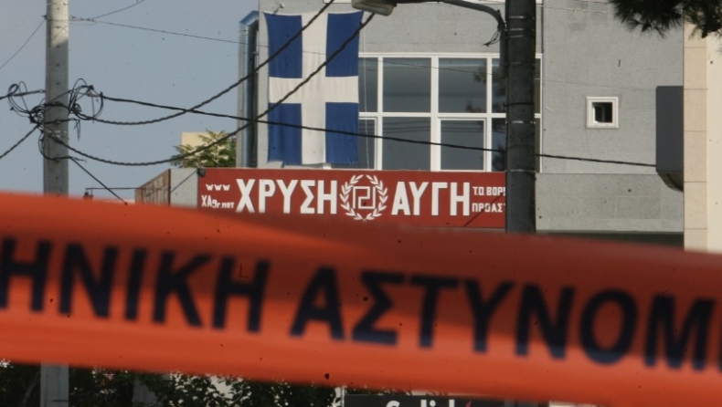 Στελέχη της Χρυσής Αυγής βιάστηκαν να παραδοθούν, πριν καν βγουν οι ποινές (vid)