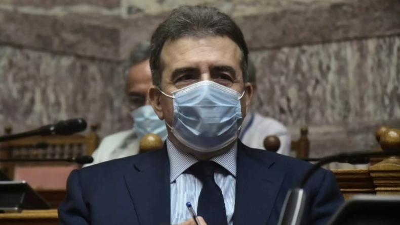 Σε καραντίνα λόγω κορονοϊού ο Μιχάλης Χρυσοχοΐδης