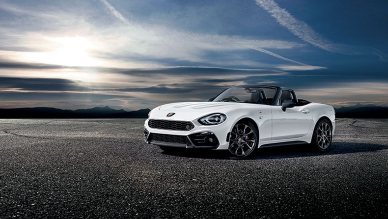 Στο σφυρί για καλό σκοπό το τελευταίο Abarth 124 Spider