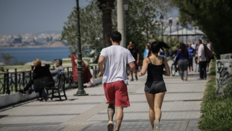 Πάνω από ένα εκατομμύριο SMS για... άσκηση μόνο το βράδυ της Κυριακής! (vid)