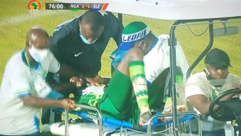 Σοκαριστικός τραυματισμός για Οσιμέν με τη Νιγηρία, φόβοι πως έσπασε τον καρπό του (pics & vid)