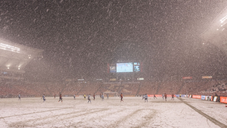 MLS: Απίστευτη χιόνοπτωση στο παιχνίδι της Real Salt Lake με την Sporting Kansas! (pics)