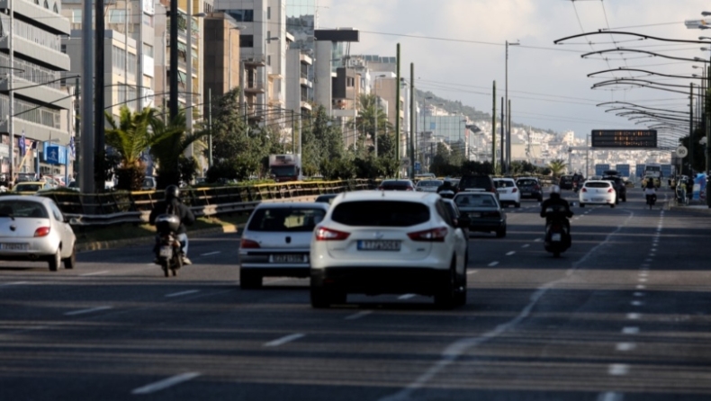 Δεν θύμιζε lockdown η κίνηση στους δρόμους: Αυξημένη κατά 35% στην Αθήνα συγκριτικά με το πρώτο (vid)