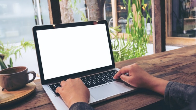 Laptop ή tablet; Ιδού η απορία!