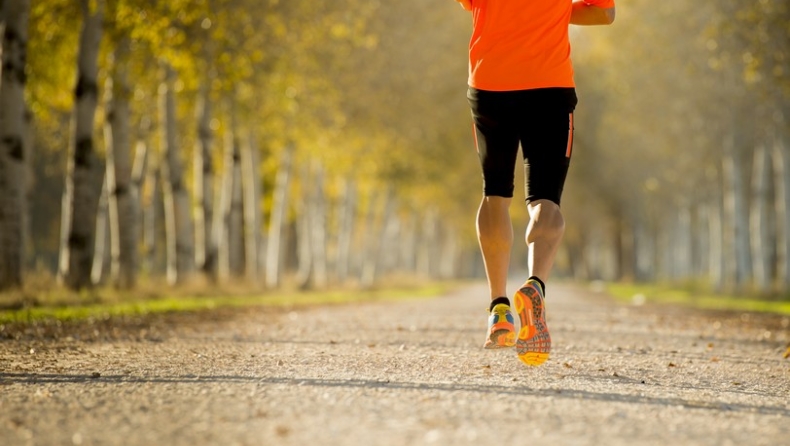 5 πράγματα που πρέπει να έχεις μαζί σου την επόμενη φορά που θα πας για τρέξιμο