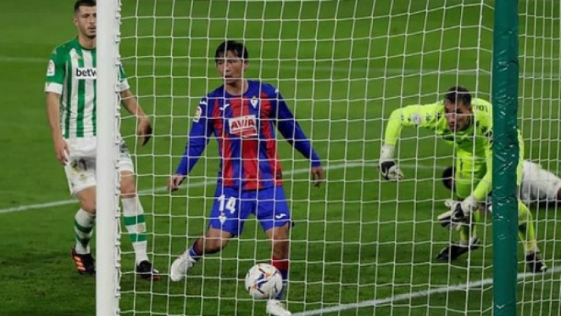 Μπέτις – Εϊμπάρ 0-2: Βυθίζονται οι Ανδαλουσιανοί (vid)