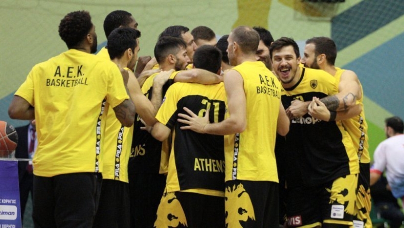 ΑΕΚ: Παραμονή και Πρωτοχρονιά στο γήπεδο!