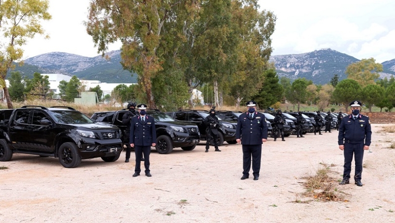 Εξοπλιστικό πρόγραμμα-μαμούθ της ΕΛ.ΑΣ.: 675 οχήματα, 15.690 αλεξίσφαιρα γιλέκα, 8.000 στολές και αρβύλες (pics & vid)