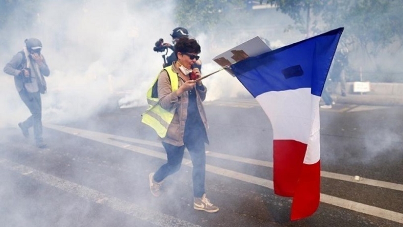 Γαλλία: Περισσότεροι από 60 αστυνομικοί τραυματίστηκαν στις διαδηλώσεις