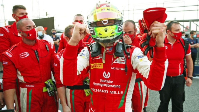 O Mικ Σουμάχερ παγκόσμιος πρωταθλητής Formula 2