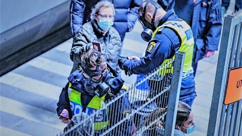 Η Σουηδία αρνήθηκε την είσοδο σε 450 Γερμανούς λόγω μετάλλαξης του κορονοϊού