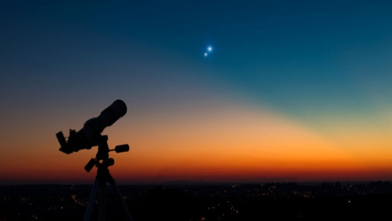 Η «Μεγάλη Σύζευξη» Δία-Κρόνου: 8 αιώνες μετά, το αστρονομικό φαινόμενο που «δείχνει» το αστέρι της Βηθλεέμ (pics)