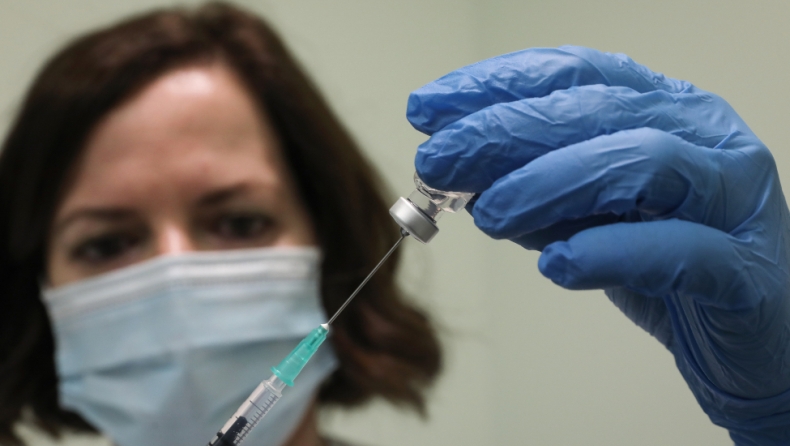 Η Γερμανία παραγγέλνει εμβόλια μέχρι το 2022