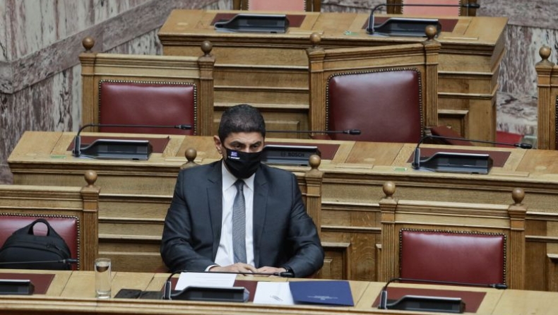 Άυγενακης: «Άμεσα ο έλεγχος στην ΕΙΟ, κάνουμε τον αθλητισμό πιο φωτεινό»