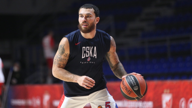 Επίσημο: Συνεχίζει στην ΤΣΣΚΑ ο Μάικ Τζέιμς