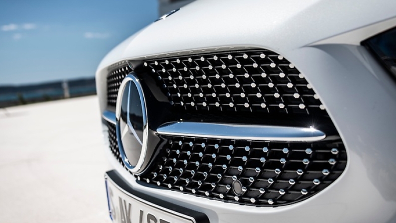 Κυριαρχία της Mercedes - Βenz στην premium κατηγορία