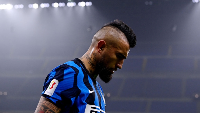 Βιδάλ: «Πάντα εγώ βγαίνω αλλαγή...»