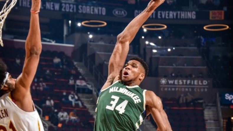 Καβαλίερς-Μπακς 99-124: Τα καλύτερα του διπλού Γιάννη (vid)