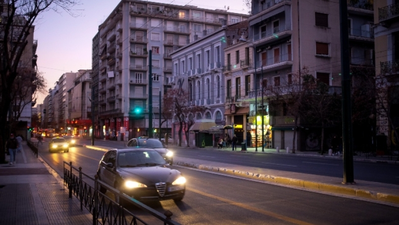 Κορονοϊός: Ρεκόρ κρουσμάτων στην Αττική με 1047 μολύνσεις, στο «κόκκινο» κέντρο Αθήνας και Πειραιάς (pic)