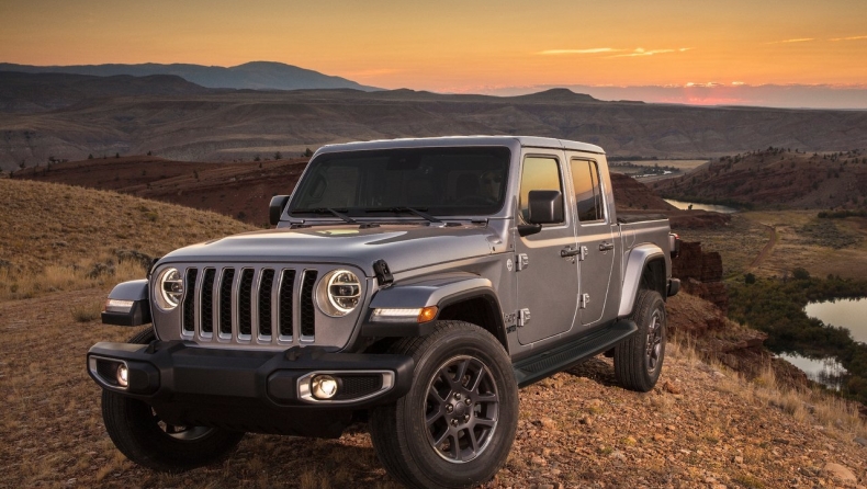 Το Jeep Gladiator αλλάζει τα δεδομένα στην κατηγορία των pick - up (pics)