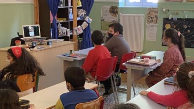 «Zήσε Αθλητικά» με ομιλητή τον Γλυνιαδάκη στα ολιγοθέσια Δημοτικά σχολεία της Κρήτης