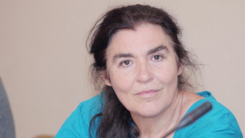 Η πρώην υπουργός Πολιτισμού Λυδία Κονιόρδου αποκαλύπτει: «Αποπειράθηκαν να με βιάσουν στα 15 μου»