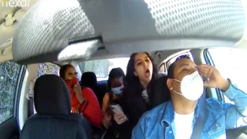 Οδηγός ταξί ζήτησε από τρεις γυναίκες να φορέσουν μάσκες και εκείνες άρχισαν να βήχουν πάνω του (vid)
