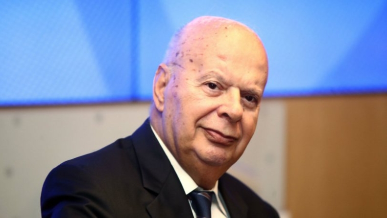 Βασιλακόπουλος: «Η νέα διοίκηση δεν έχει καμία υποχρέωση στον Πιτίνο»