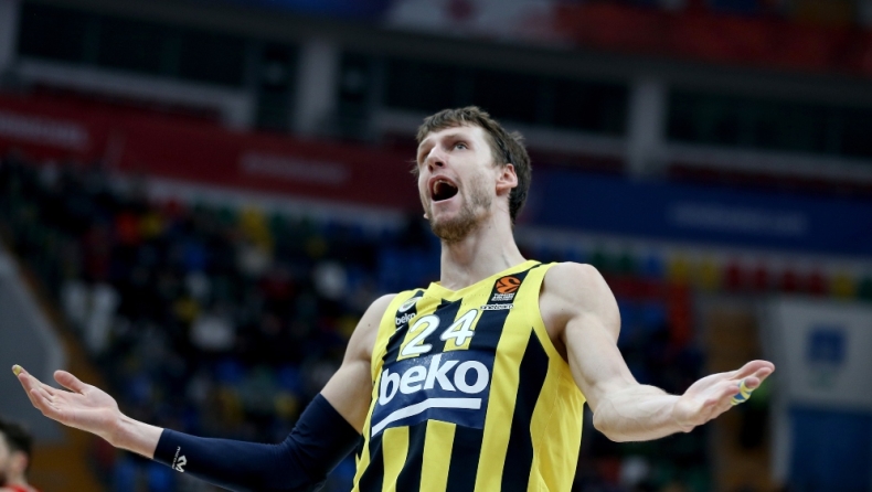 Πρόστιμο για τον Βέσελι