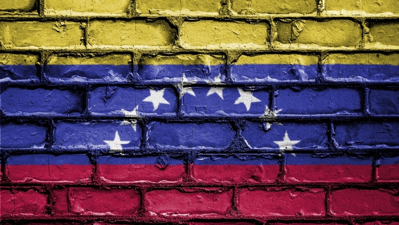 Δήμαρχος στη Βενεζουέλα σημαδεύει τα σπίτια των ασθενών με κορονοϊό