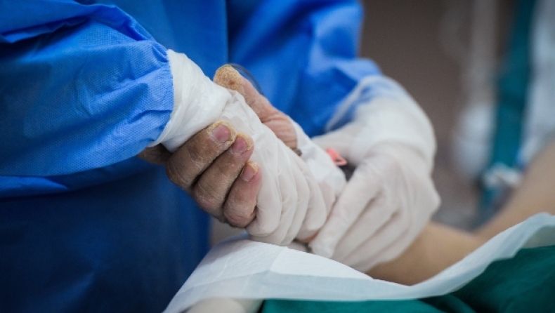 Κορονοϊός: Συγκλονίζει νοσηλευτής που ζητούσε απεγνωσμένα αναπνευστήρα για  32χρονο (pic) | PLUS by gazzetta