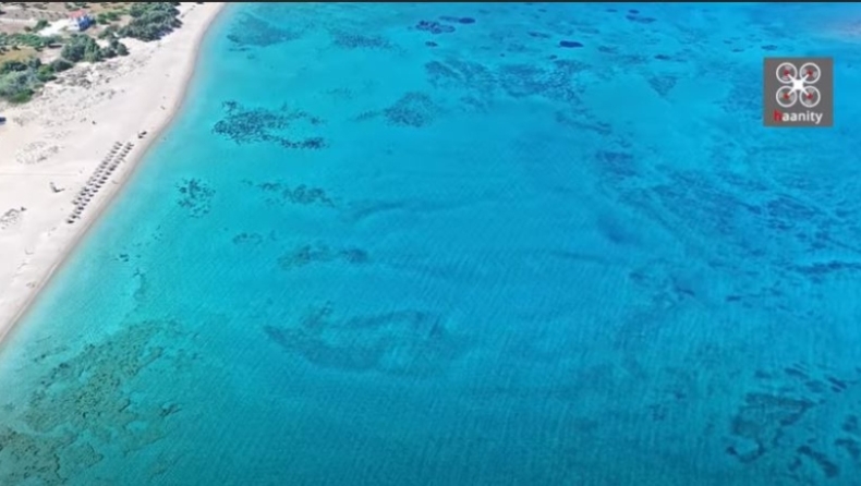 Μια παραλία της Ελλάδας με νερά πισίνας: Μοιάζει βγαλμένη από την Καραϊβική [βίντεο]